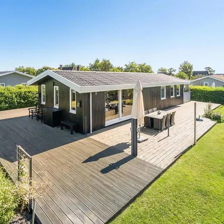 Feriehus Pentti - 125m From The Sea By Interhome *